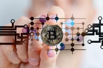 涨停雷达：第三方支付（业务拟转让）+区块链+汽车零部件 海联金汇触及涨停