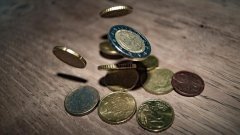 国际货币基金组织上调全球增长预期